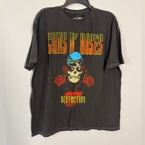 Guns N’ Roses T-shirt Size Large Black Graphic Instinct Tour 1987 UK NWOT
